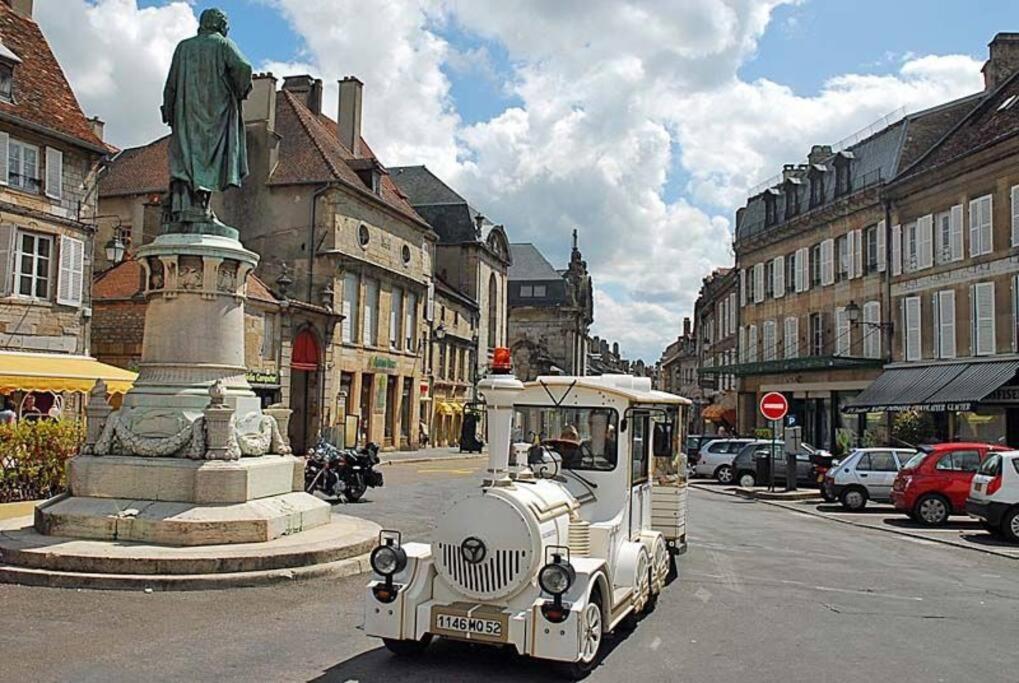Appartement Proche Des Remparts ラングル エクステリア 写真